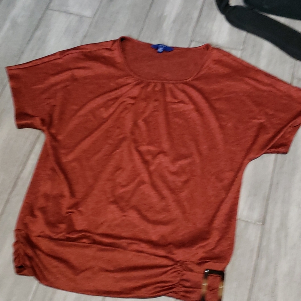 Blouse - Picture 2 of 2